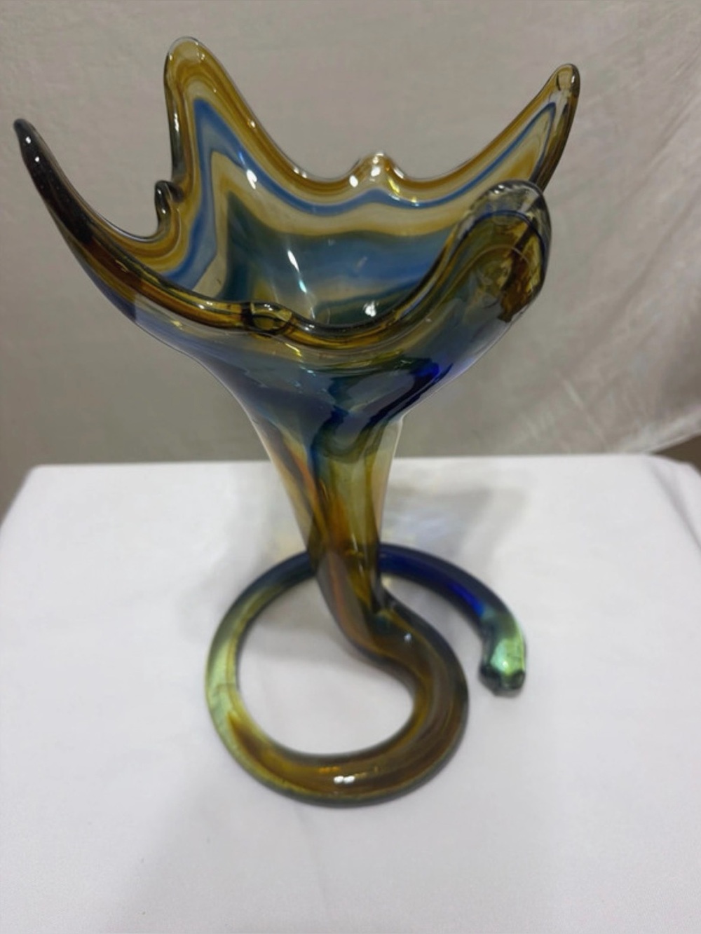 Vintage Sooner hand-blown glass trumpet vase.